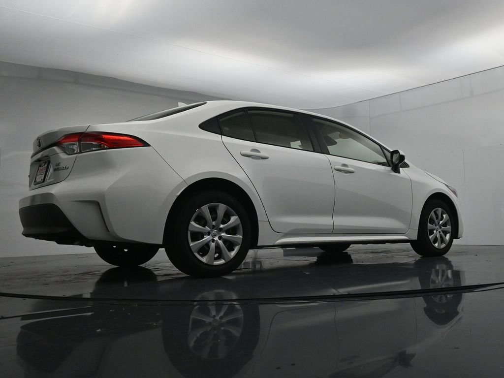 Used 2024 White Toyota LE image 41
