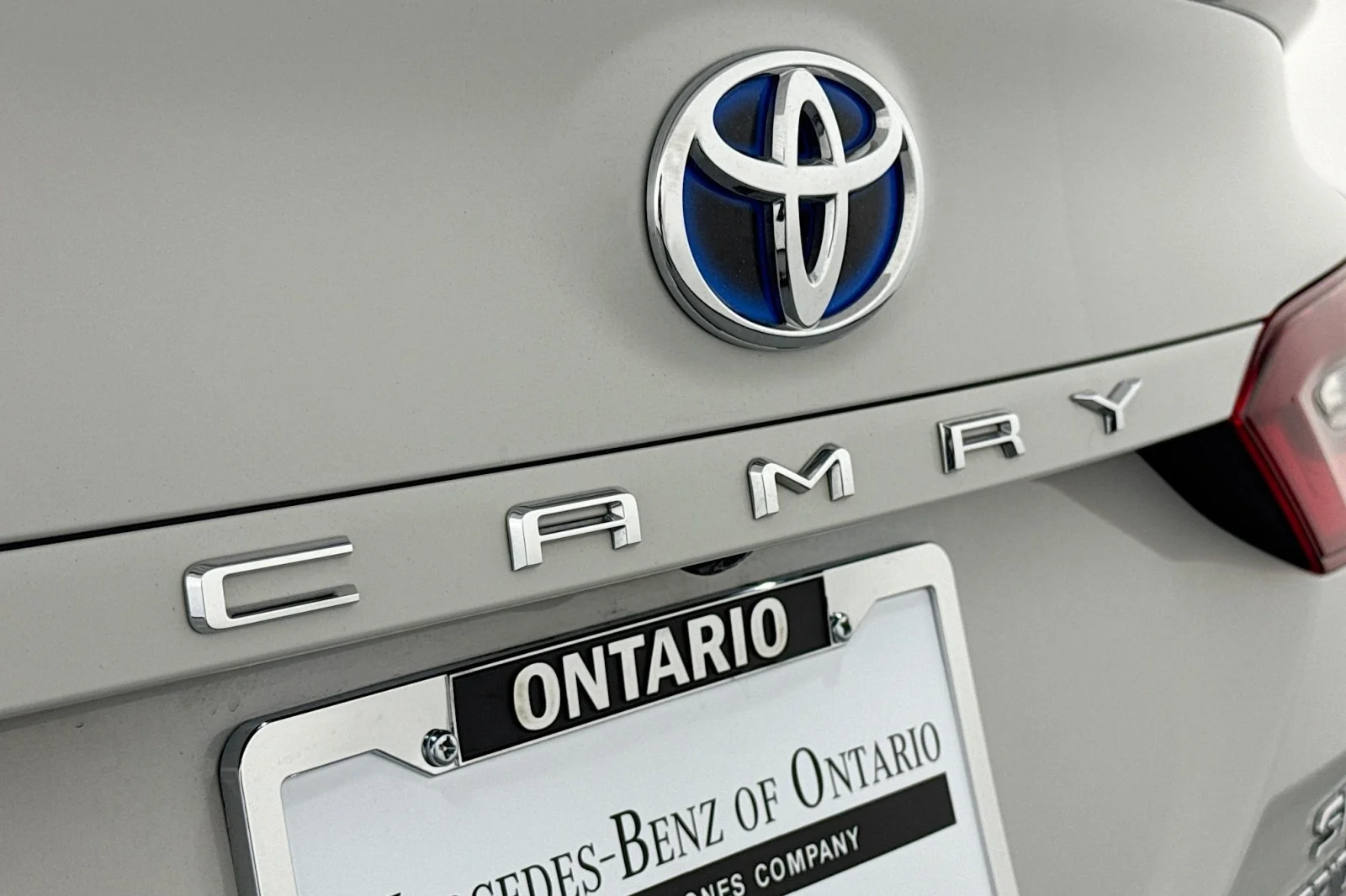 Used 2022 ASH GRAY Toyota Hybrid SE image 8