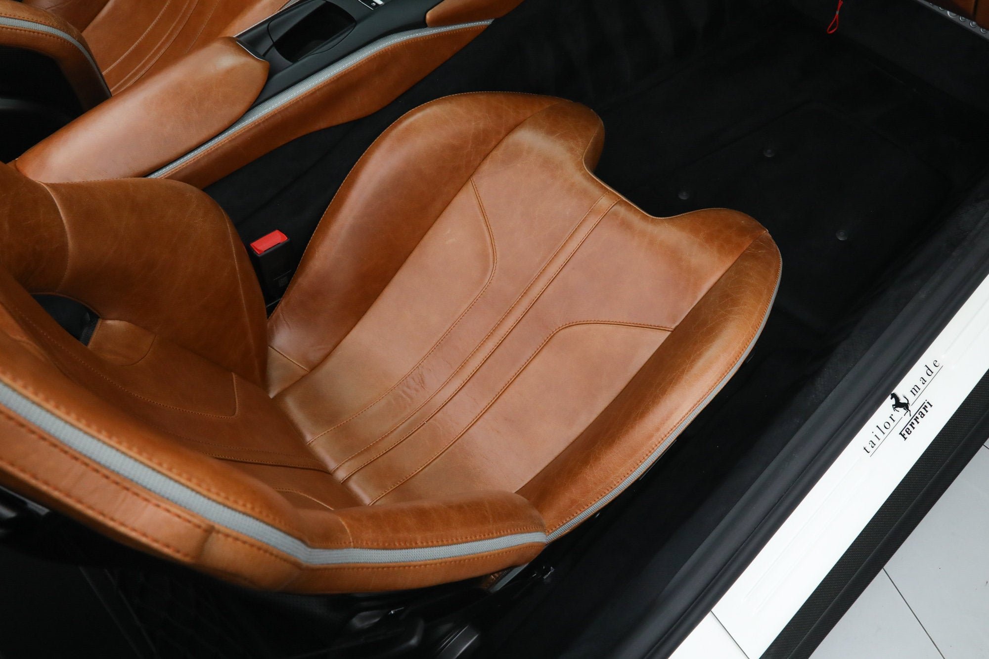 Certified Used 2022 Bianco Fuji Ferrari  image 26