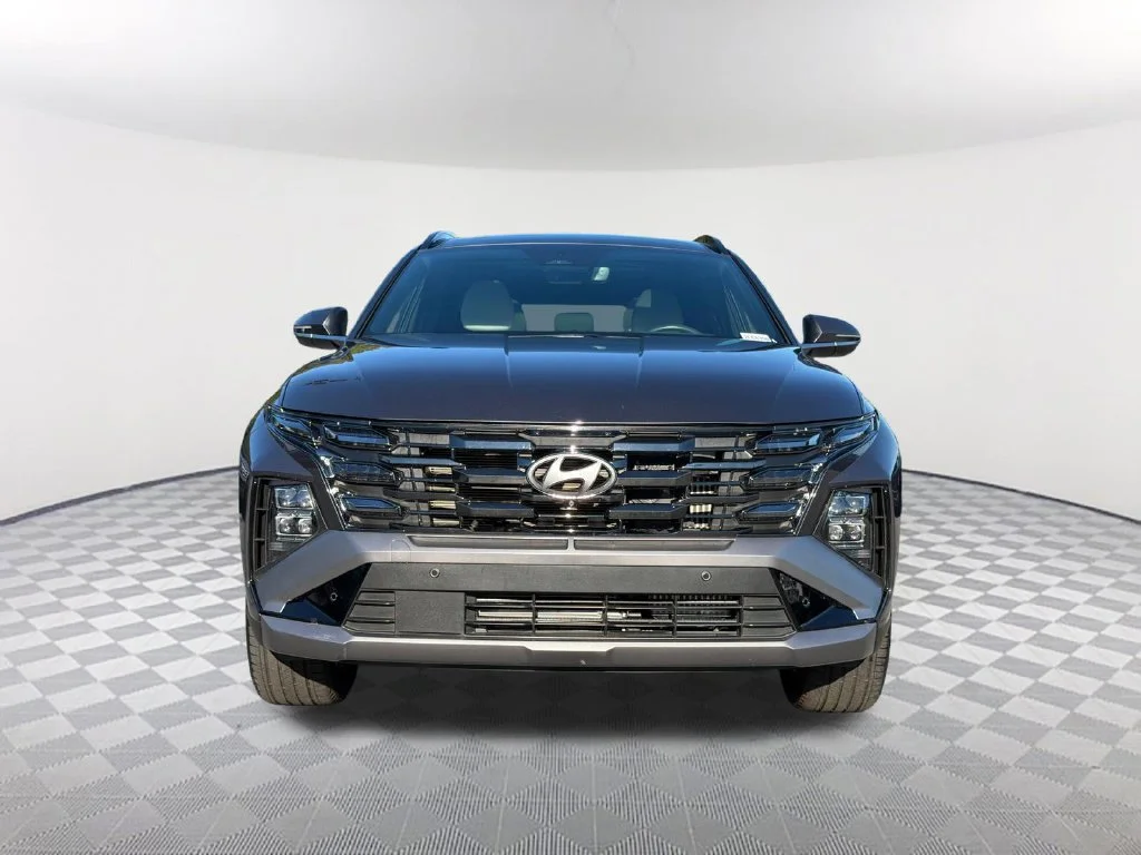 Used 2025 Gray Hyundai Limited image 2