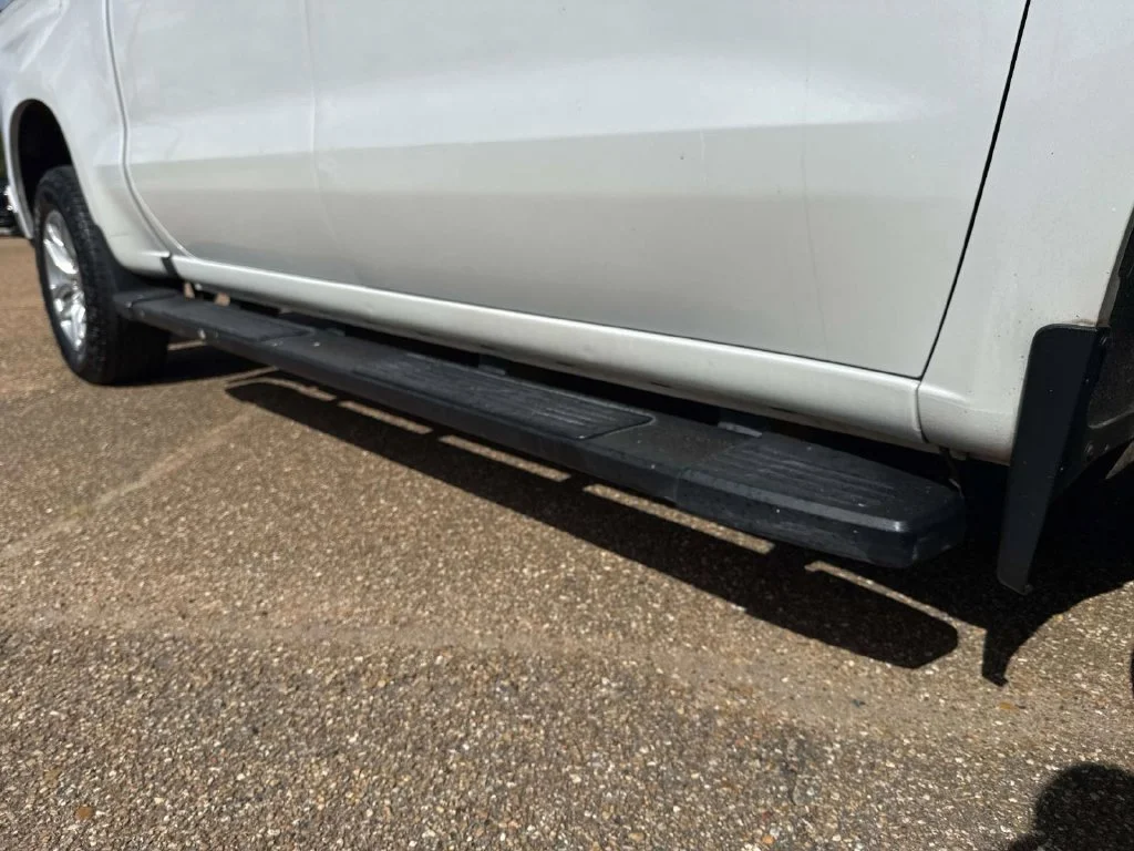 Used 2019 Beige Chevrolet RST image 10