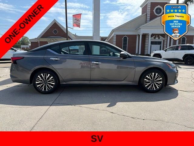 Used 2025 Gray Nissan 2.5 SV image 4