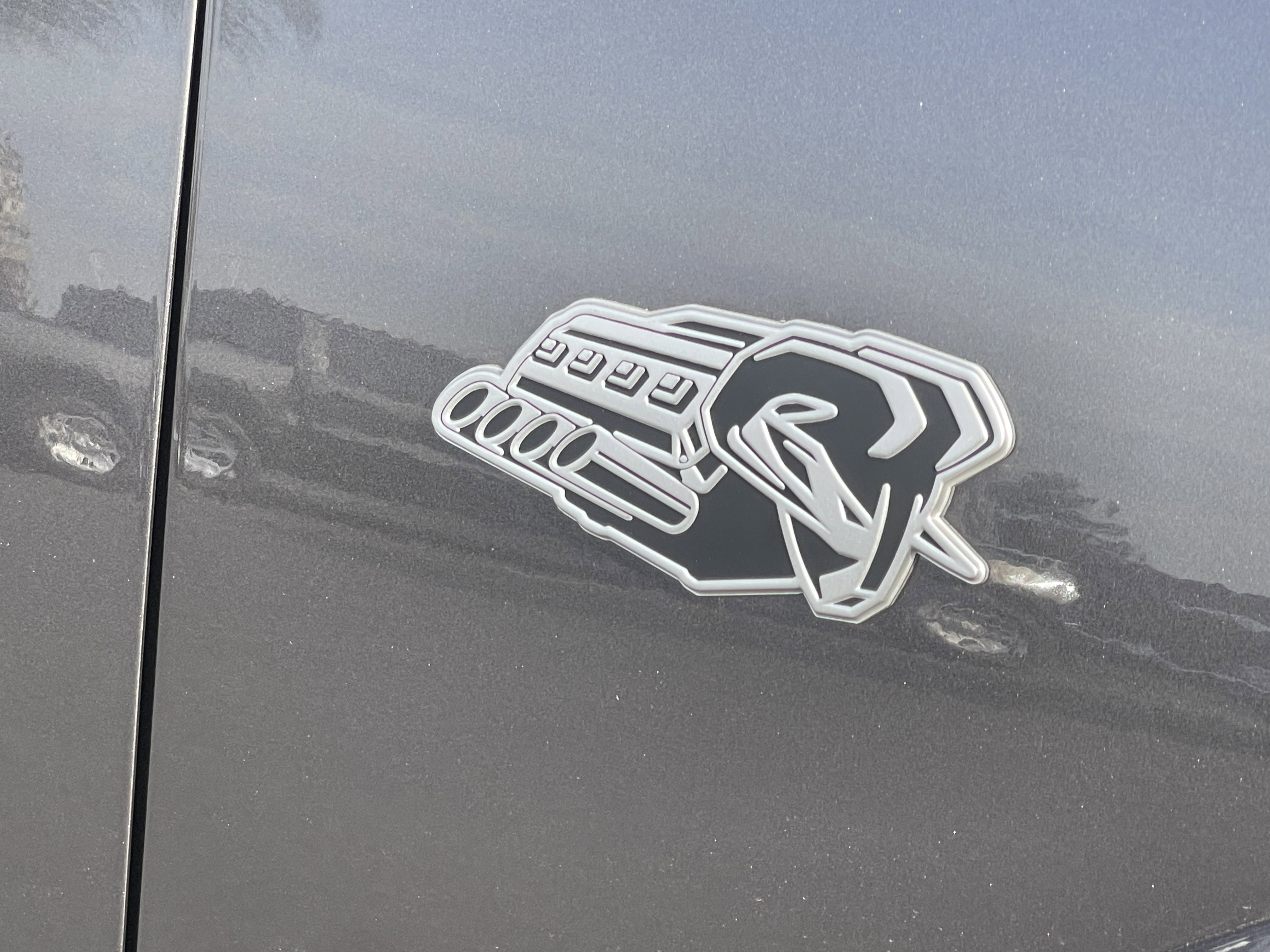 View vehicle photo 6