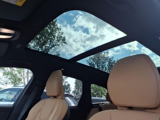 2023 Volvo XC60 Ultimate - Photo 16