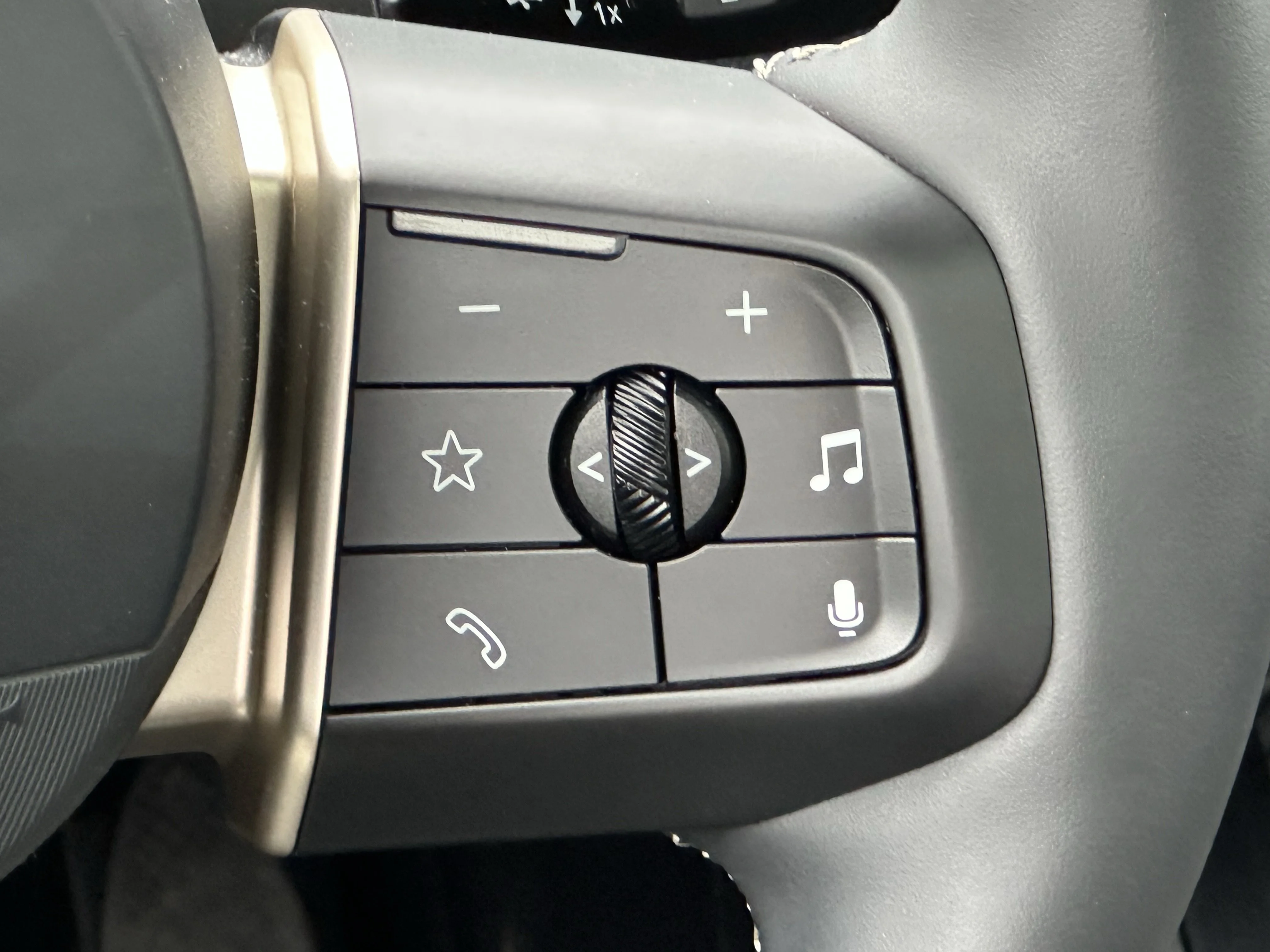 Certified Used 2025  MINI Cooper S image 13