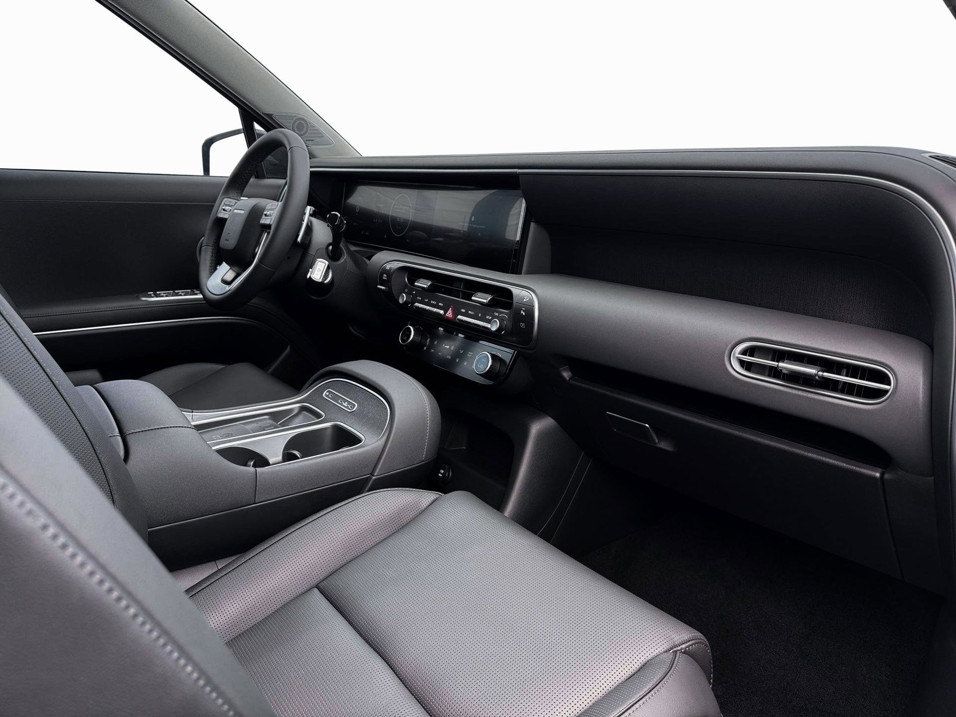 New 2026 Creamy White Pearl Hyundai Limited image 15
