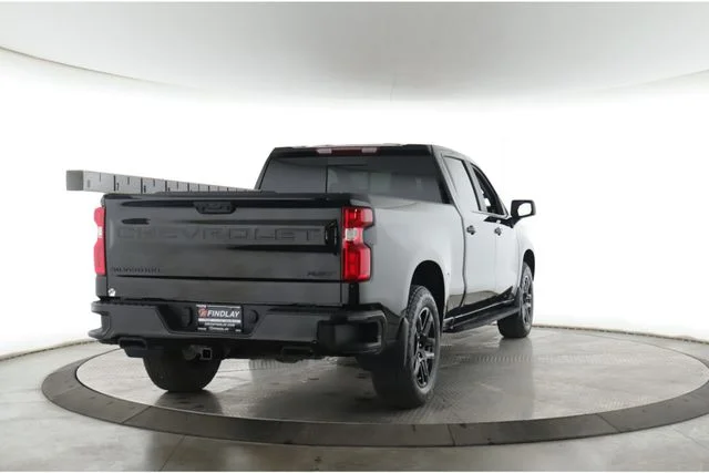 Used 2025 Black Chevrolet RST image 7