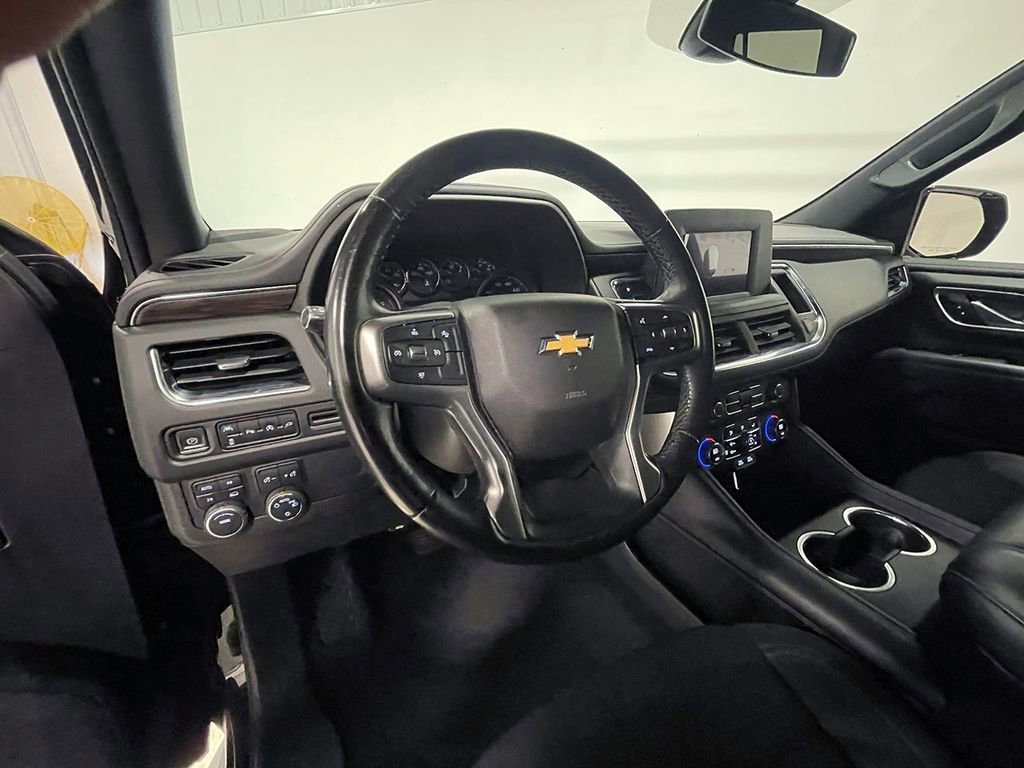 Used 2022 Black Chevrolet LS image 25
