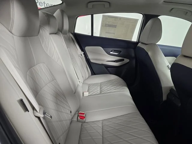 New 2026 Aspen White TriCoat Nissan SL image 11