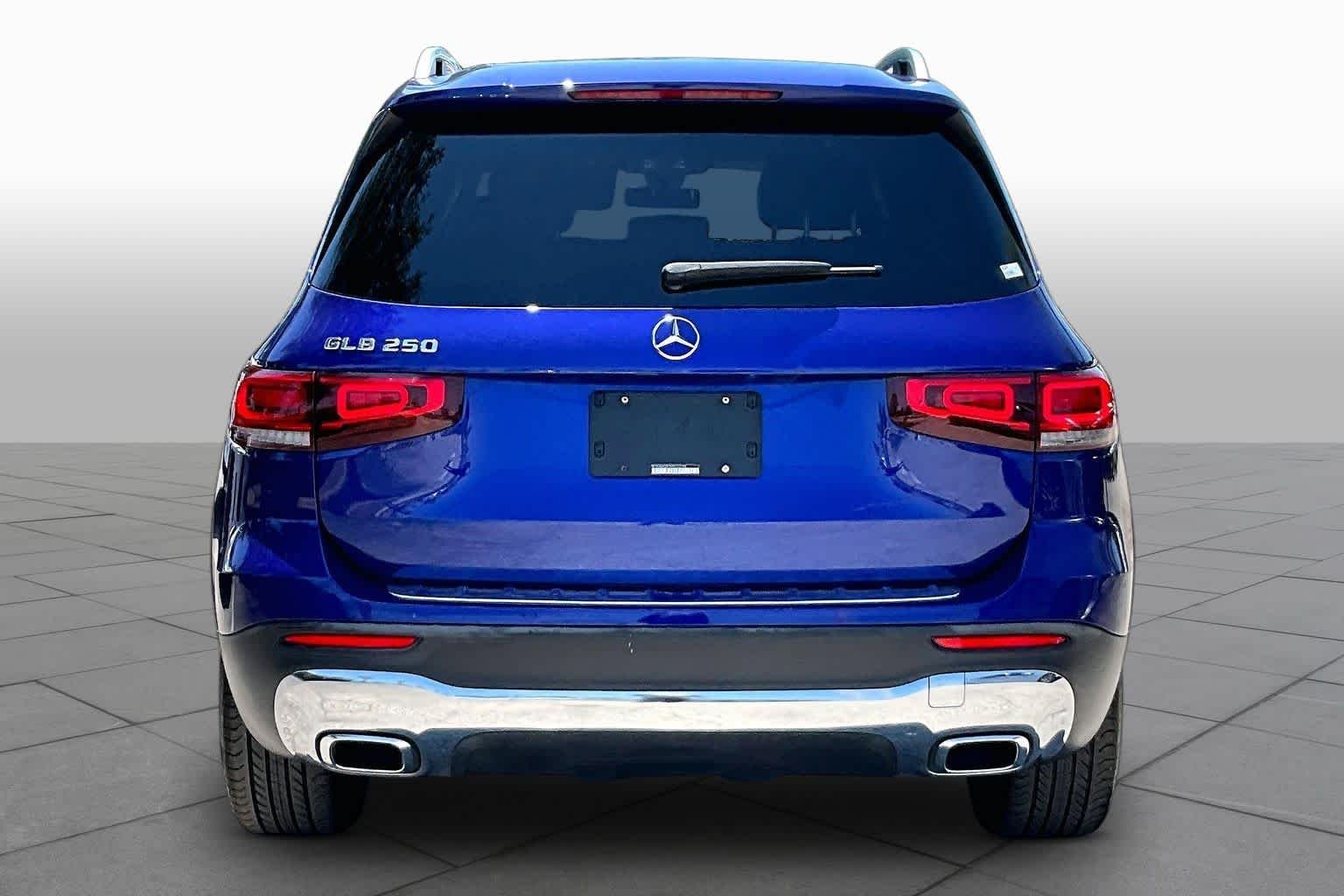 Used 2021 Galaxy Blue Metallic Mercedes-Benz GLB 250 image 5