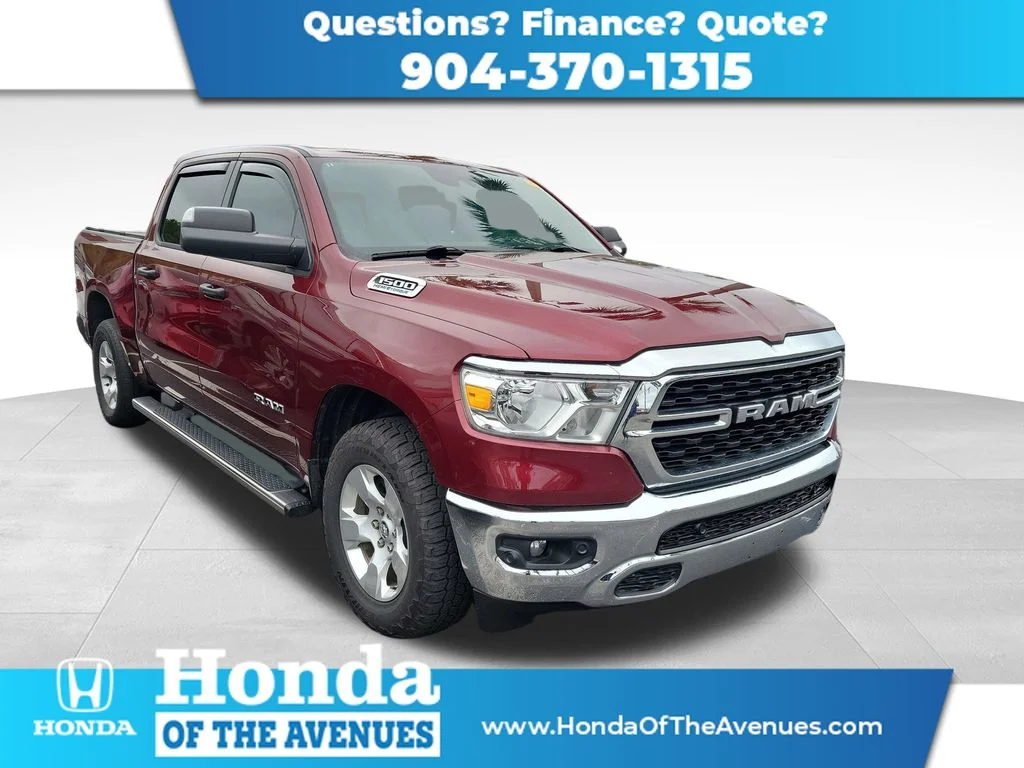 2024 RAM 1500 Big Horn/Lone Star 4x4 Crew Cab 5'7's photo