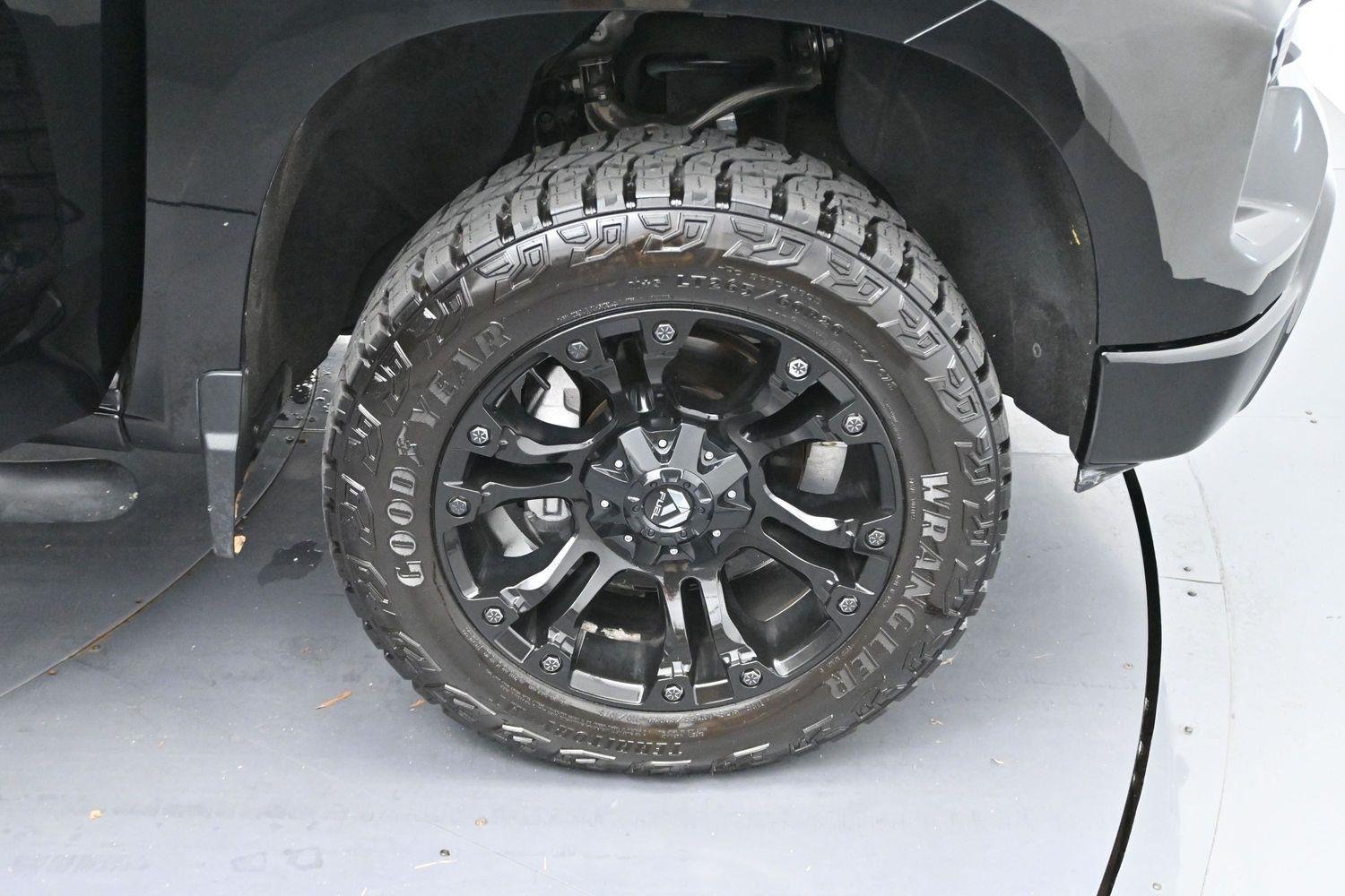 Used 2022 Black Chevrolet LT Trail Boss image 31