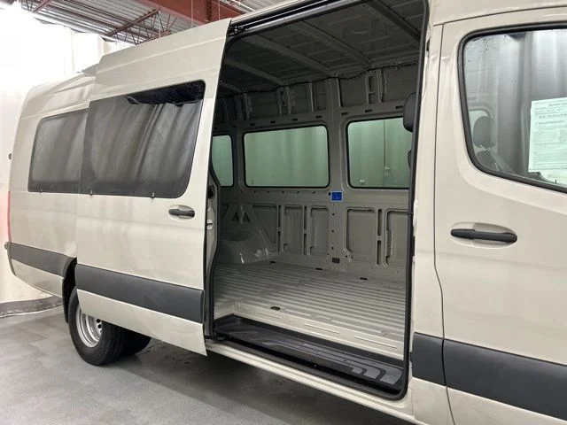 2024 Mercedes-Benz Sprinter Cargo Van Base - Photo 19