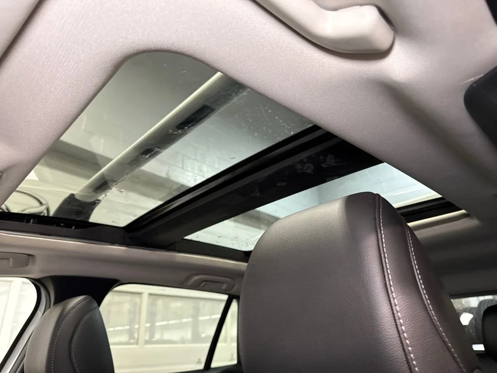 New 2026 Wind Chill Pearl Mazda 2.5 S Preferred AWD image 7