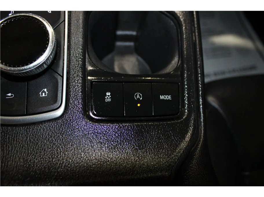 Used 2019 Stellar Black Metallic Cadillac FWD Premium Luxury image 32