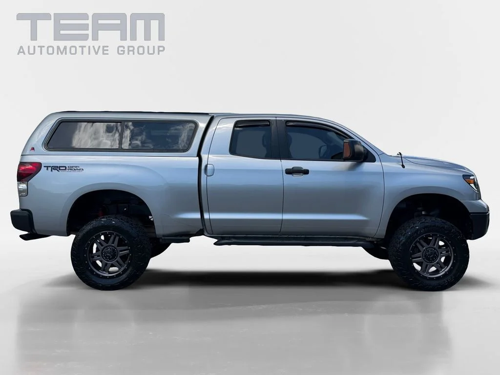 Used 2008 Silver Toyota Base image 8