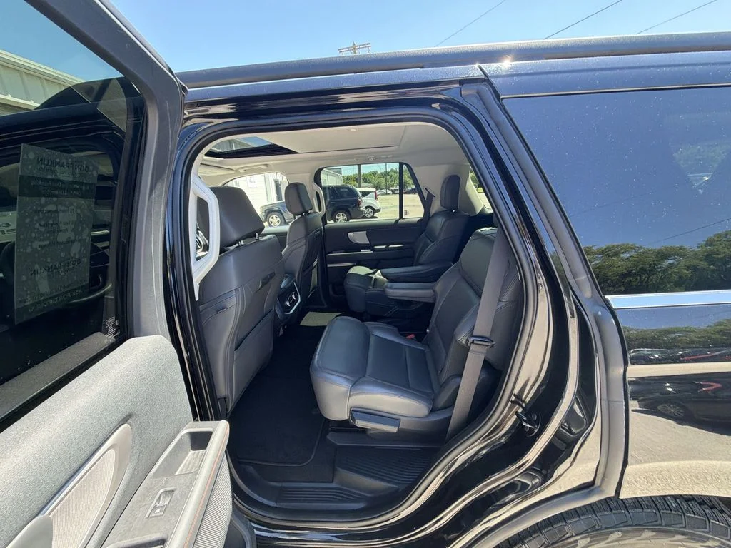 Used 2025 Black Ford Active image 22