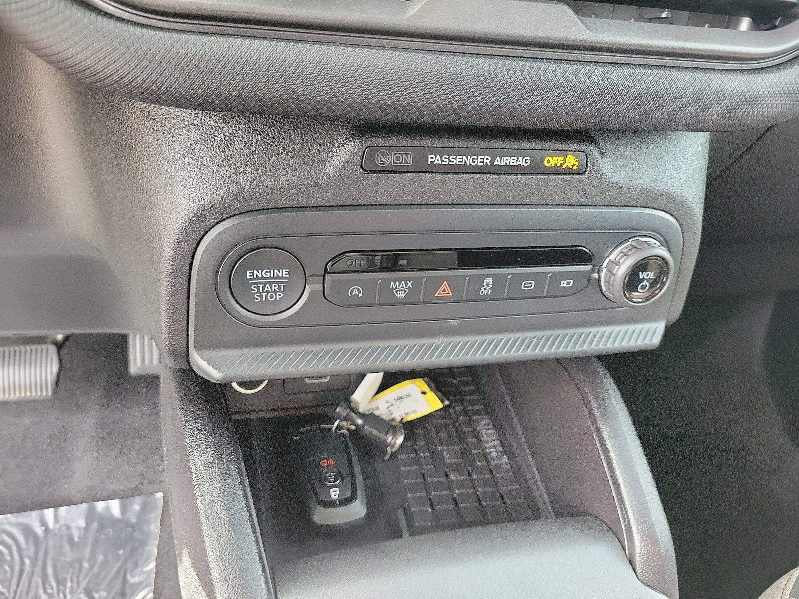 Used 2025 Gray Metallic Ford Big Bend image 11