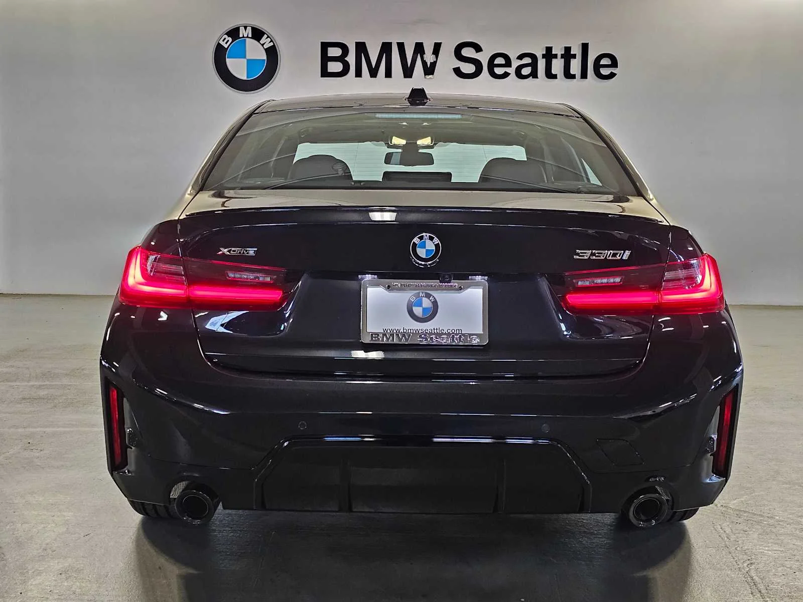 New 2026 Black Sapphire Metallic BMW 330i xDrive image 5