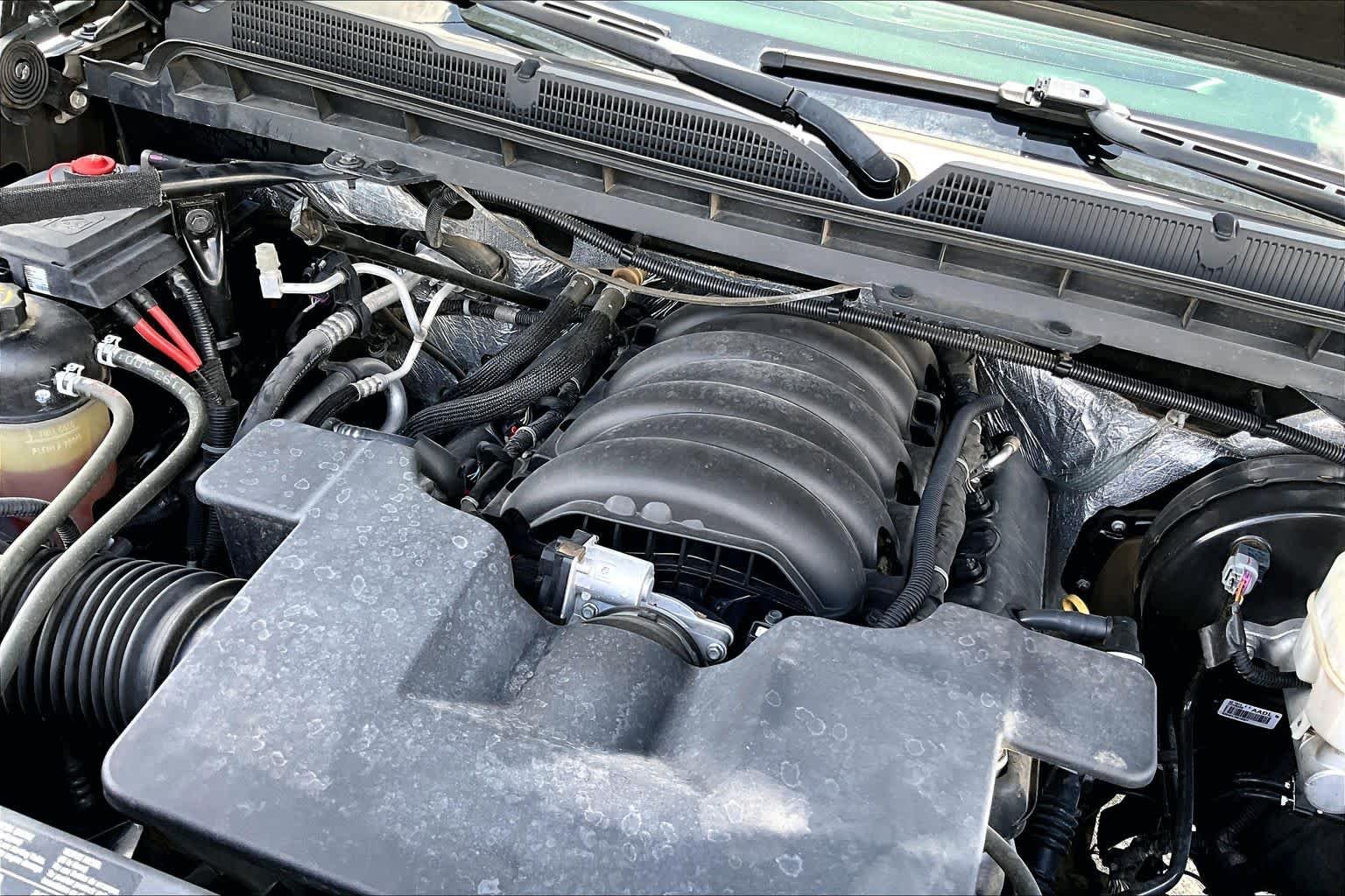Used 2017 Graphite Metallic Chevrolet LT image 30