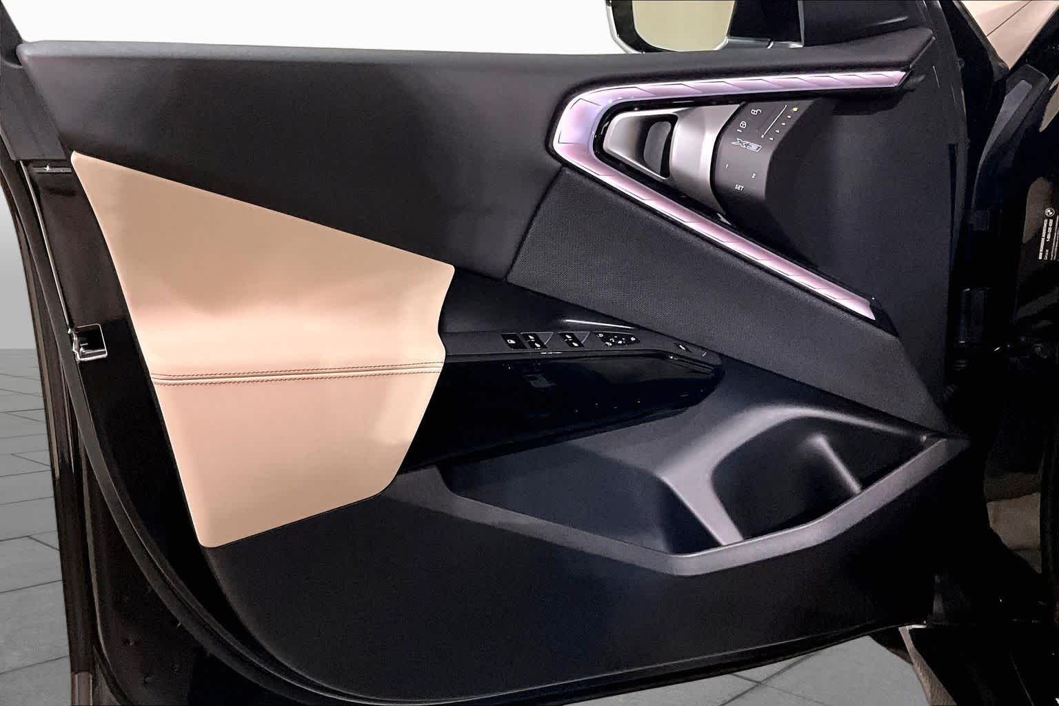 2026 BMW X3 30 - Photo 9