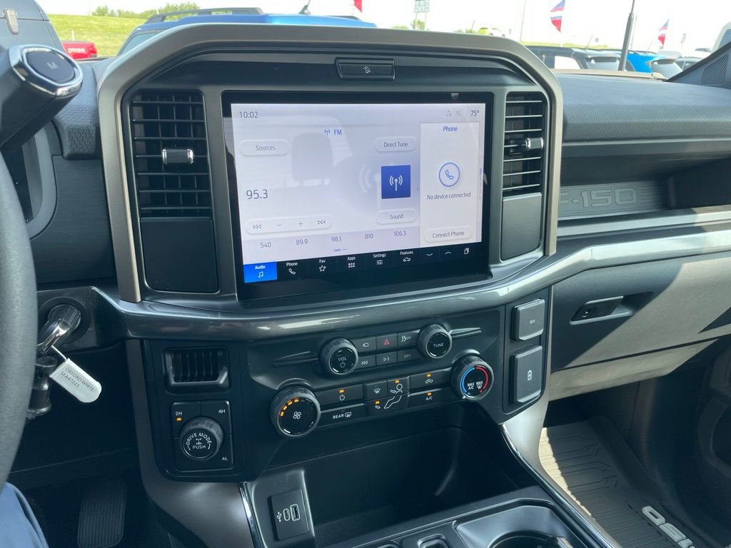 2025 Ford F-150 STX - Photo 10