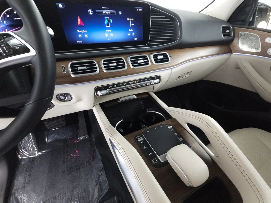 Certified Used 2026 Polar White Mercedes-Benz GLE 350 image 15