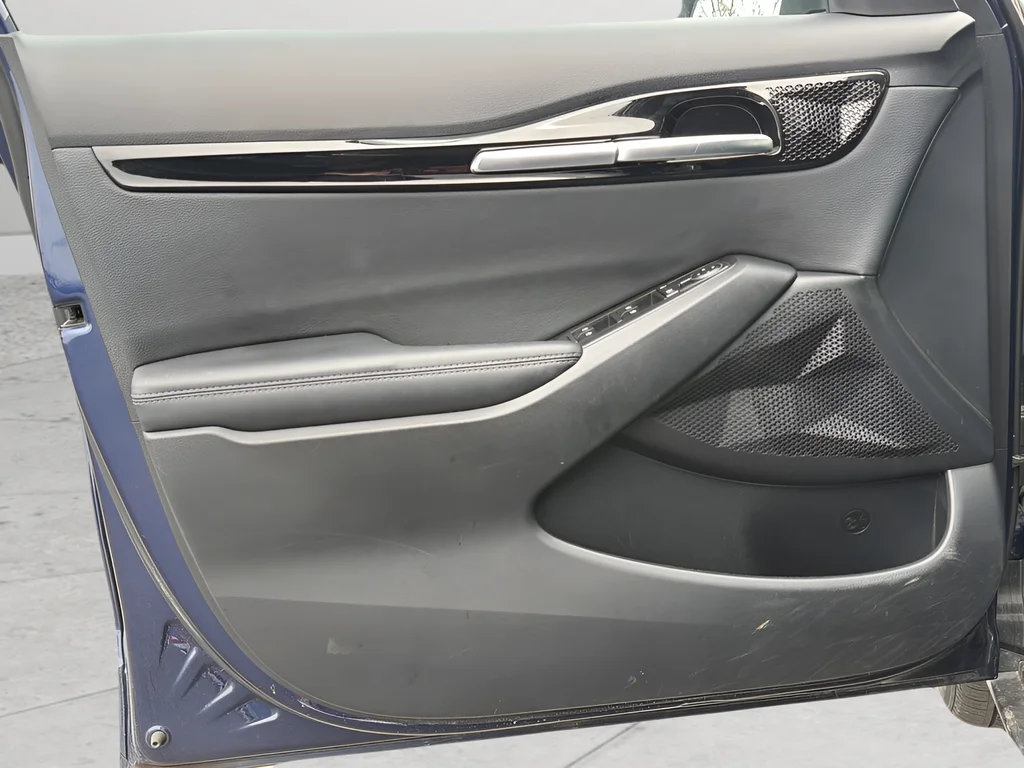 2023 Kia Seltos S - Photo 11