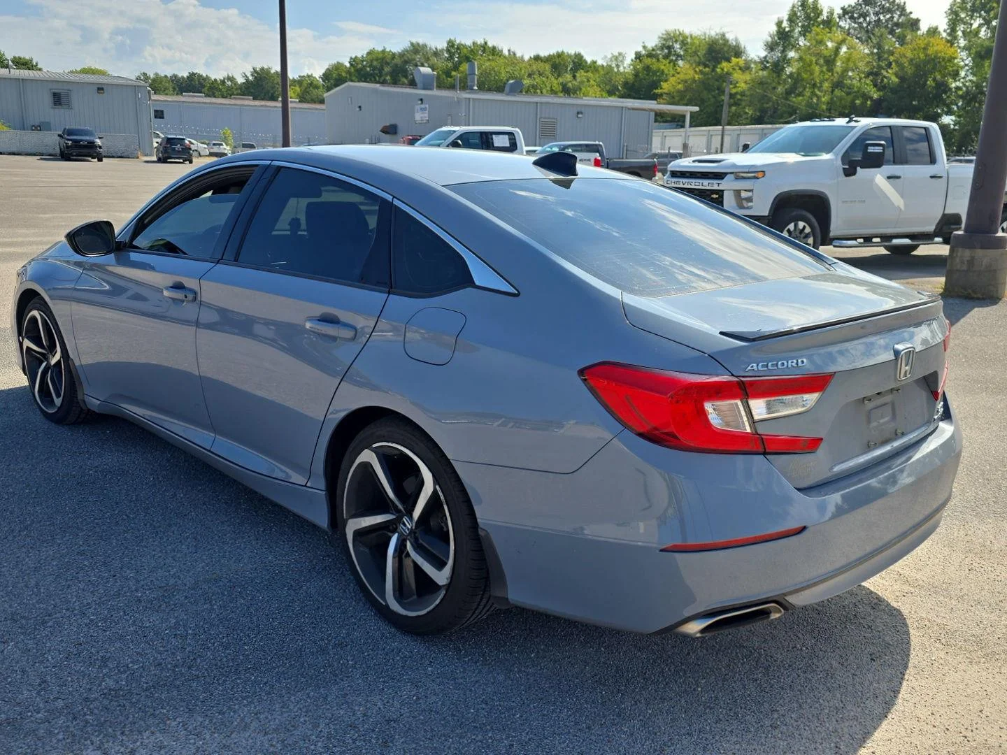 Used 2022 Sonic Gray Pearl Honda Sport image 5