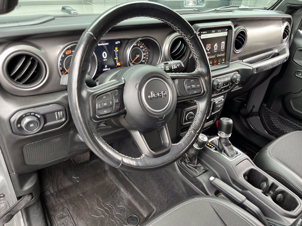 Used 2023 Gray Clearcoat Jeep Freedom Edition image 28