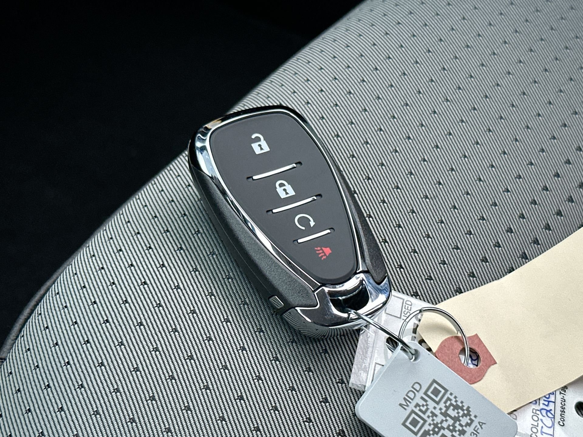 New 2026 Summit White Chevrolet LT image 74