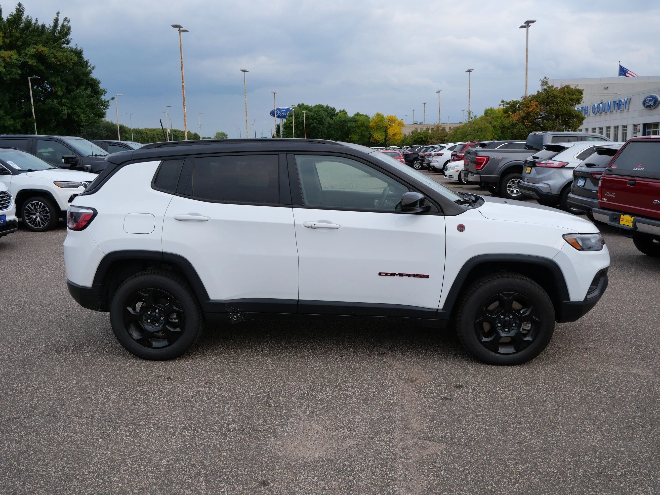 Used 2023 Bright White Clearcoat Jeep Trailhawk image 8