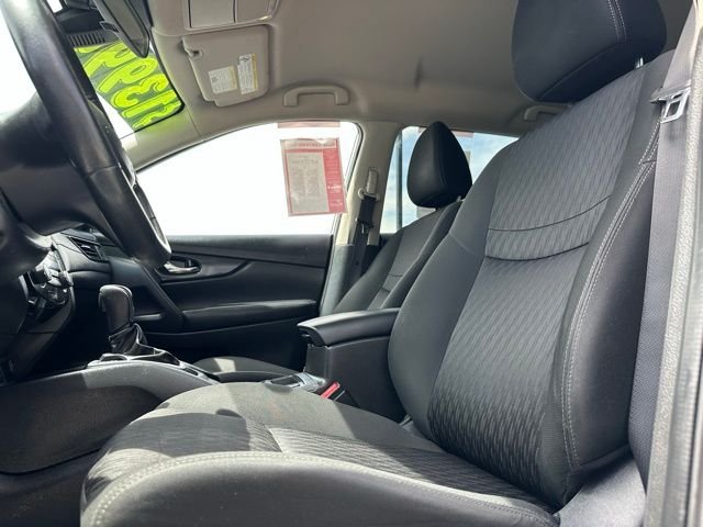 Used 2020 Silver Nissan SV image 13