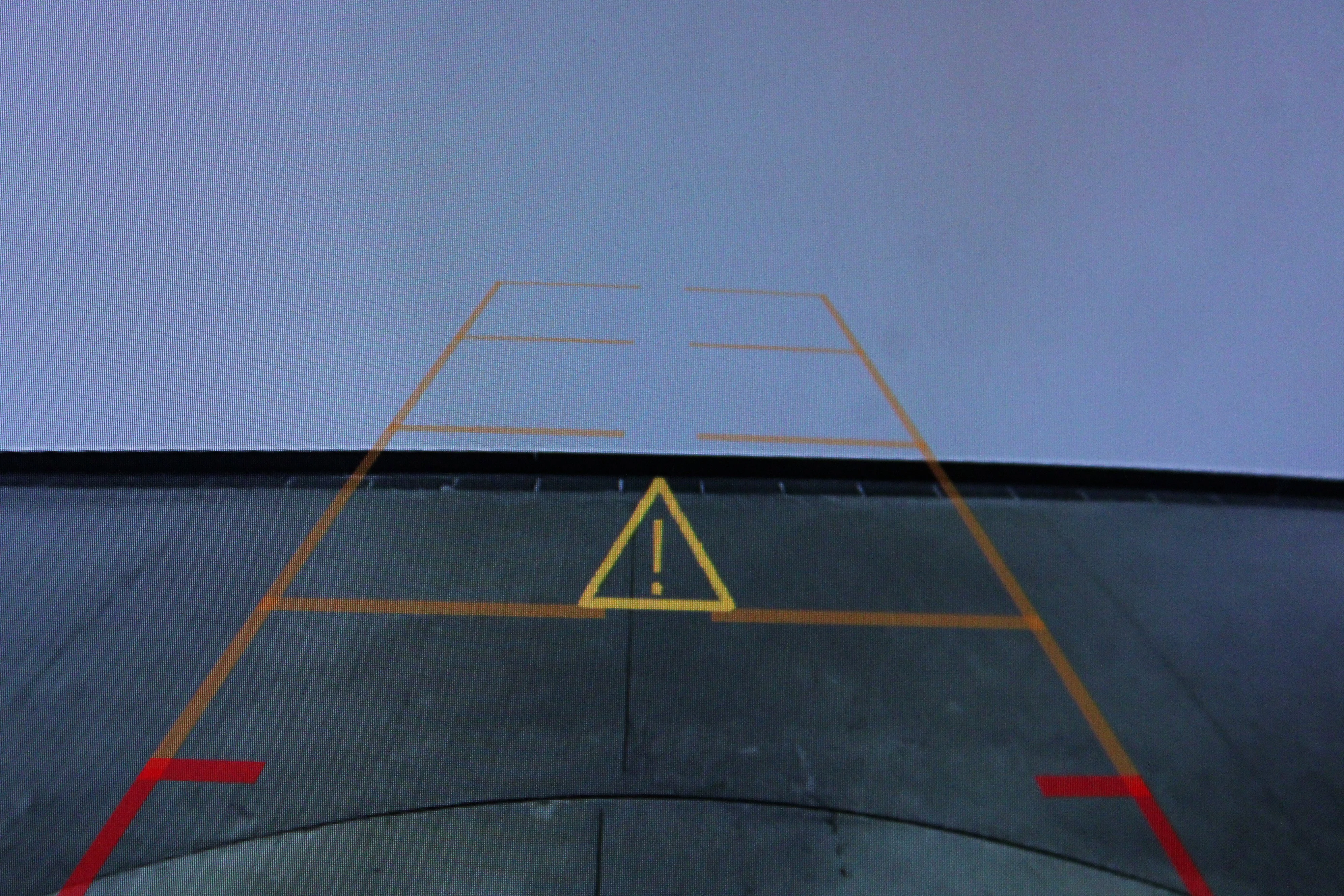 New 2025 Summit White GMC Elevation image 24