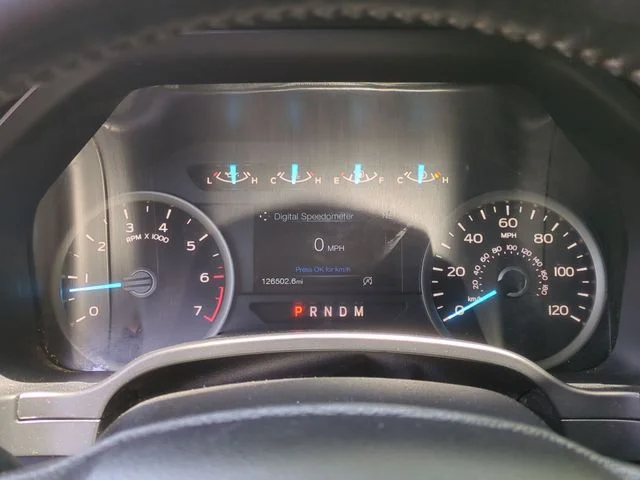 Used 2020 Blue Ford XLT image 32