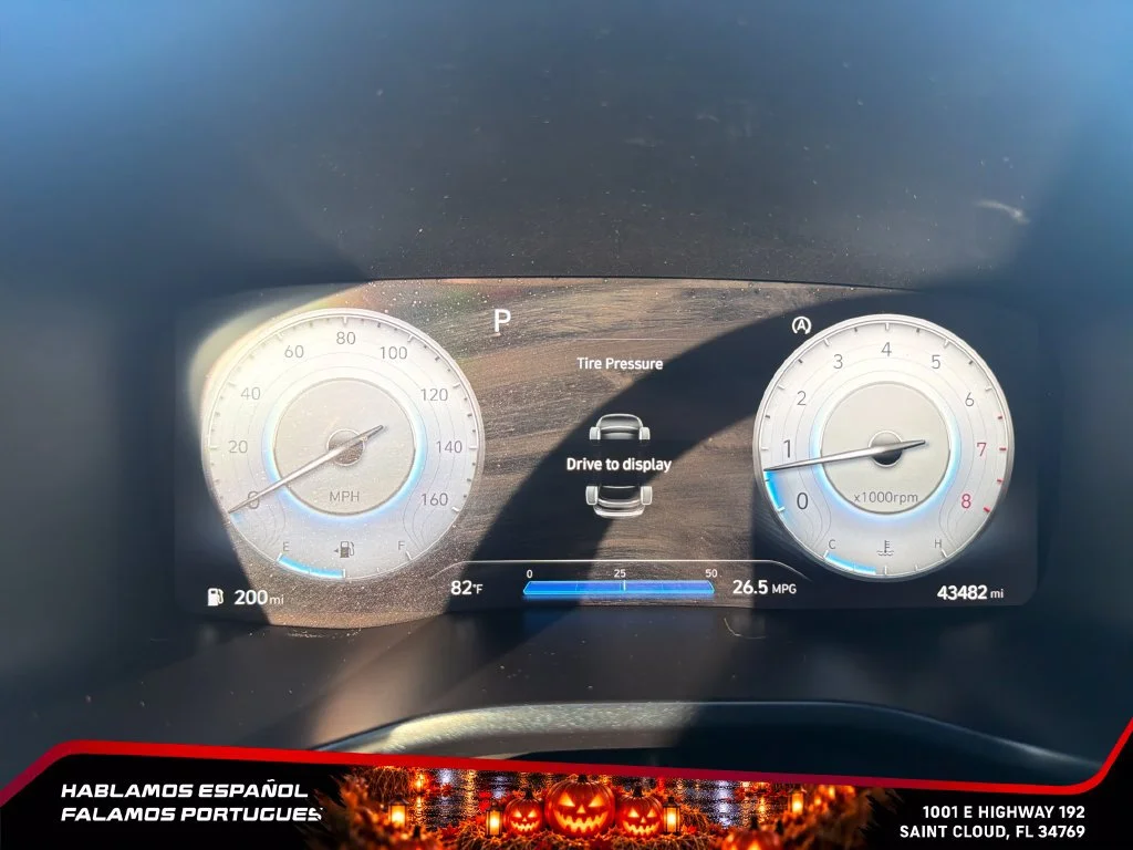 Used 2022 Gray Hyundai XRT image 9