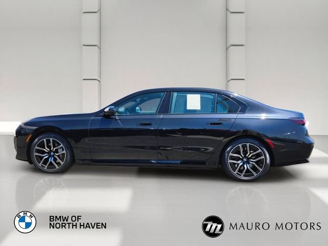 Certified Used 2023 Black BMW xDrive60 image 6