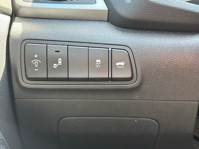 Used 2018 Black Hyundai Limited image 14