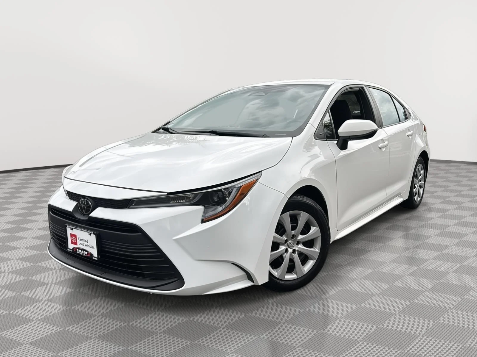 Certified Used 2024 Ice Cap Toyota LE image 1