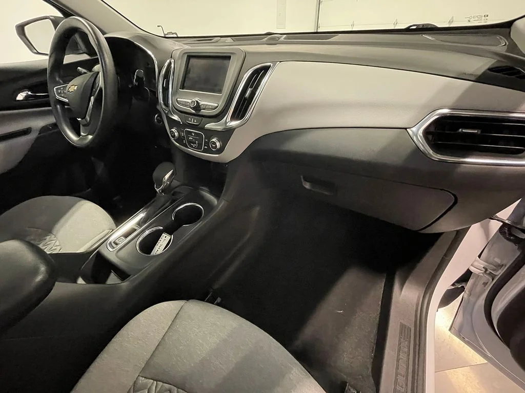Used 2024 White Chevrolet LS image 26