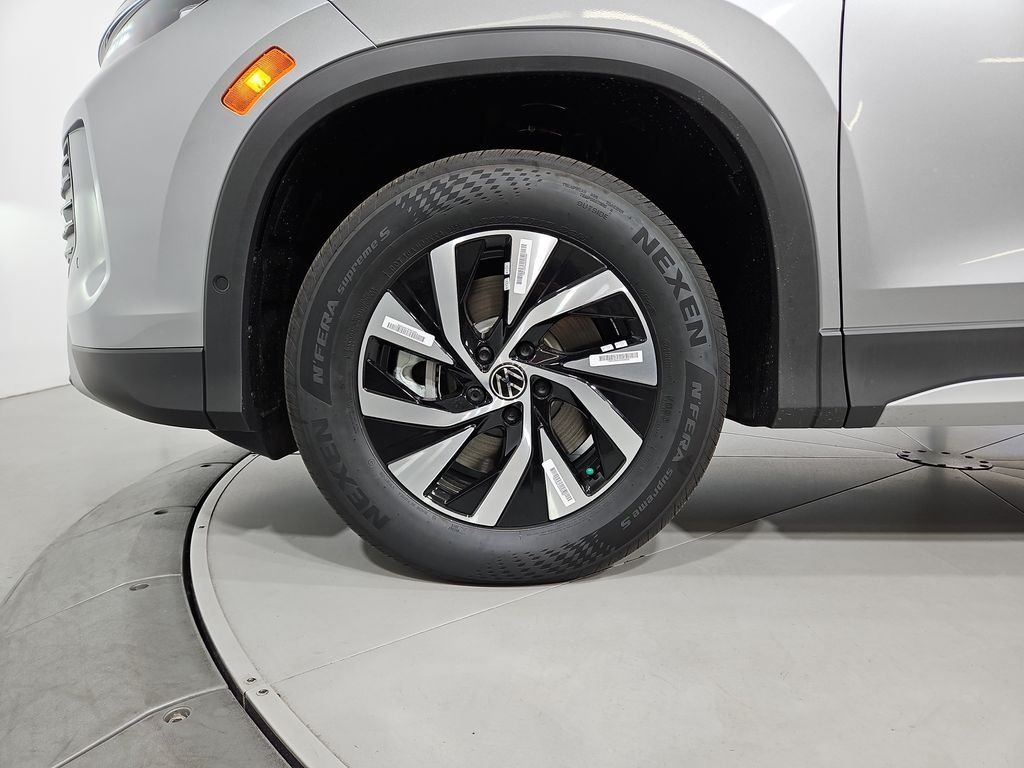 New 2026 Silver Volkswagen 2.0T S image 25