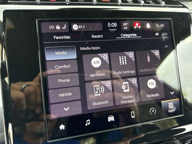 2022 Jeep Grand Cherokee L Altitude - Photo 18