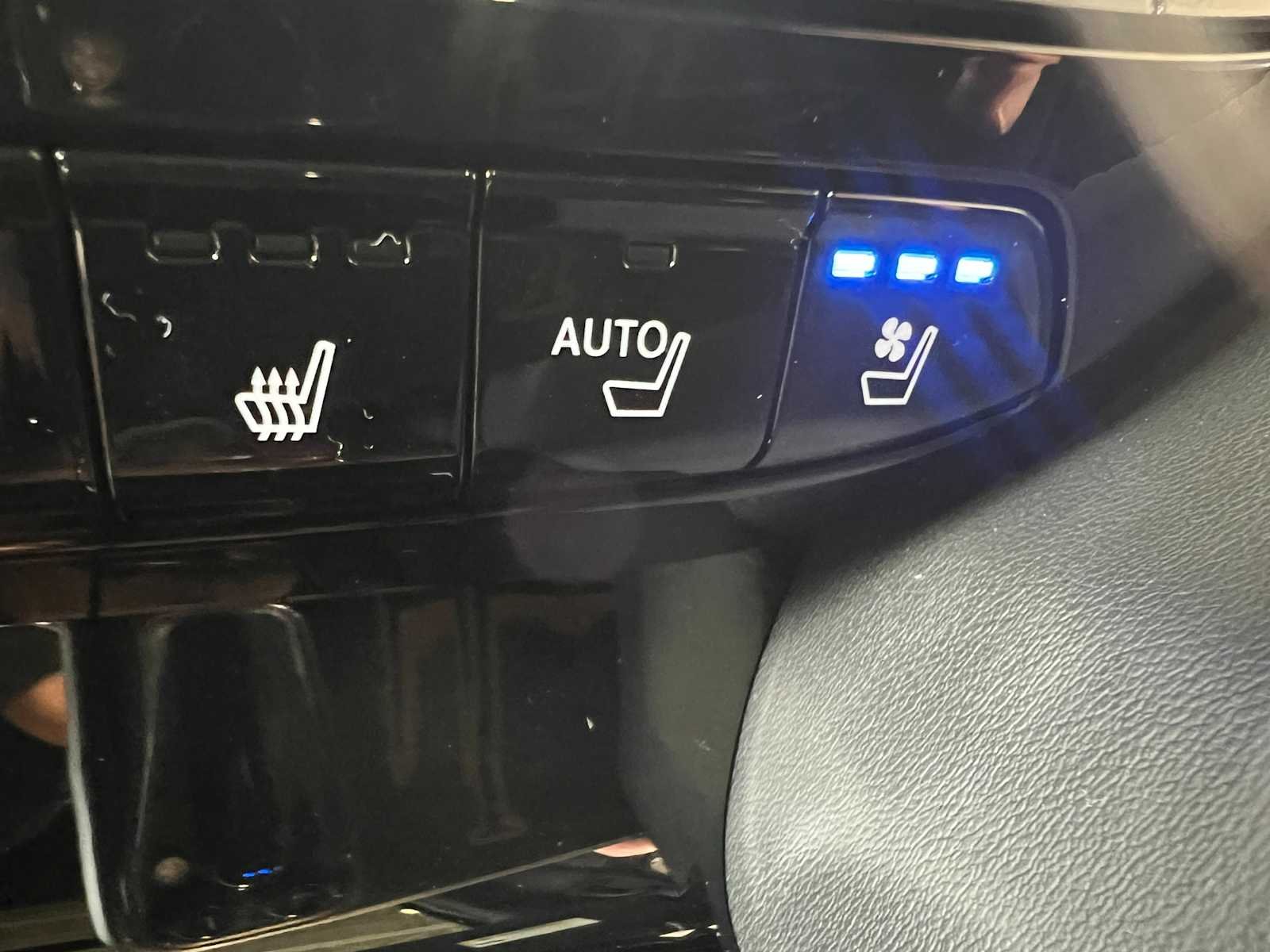 New 2026 Platinum White Pearl Acura w/A-Spec Package image 26