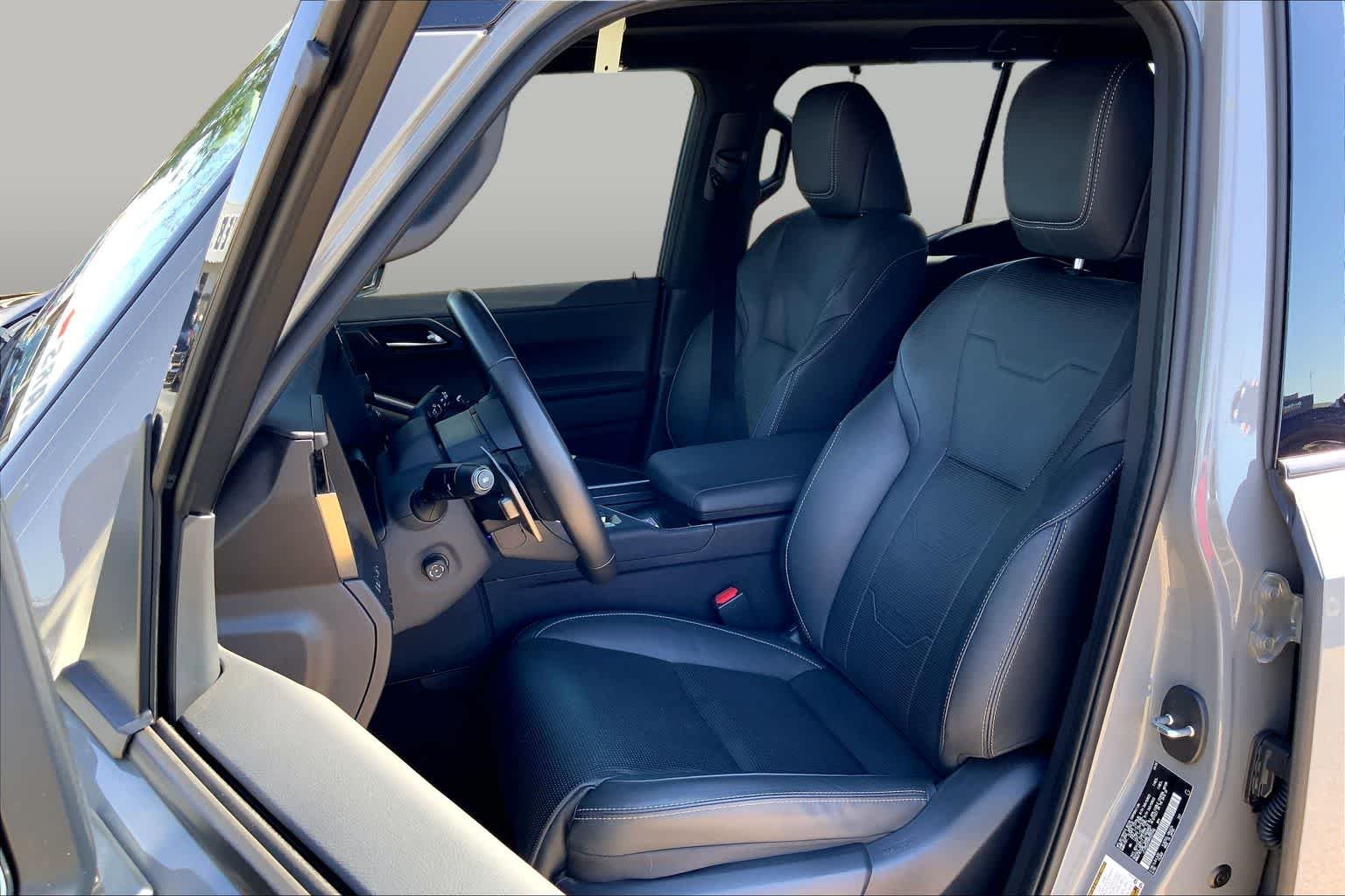 Used 2024 Incognito Lexus Luxury+ image 8