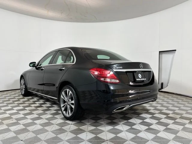 Used 2018  Mercedes-Benz C 300 image 5