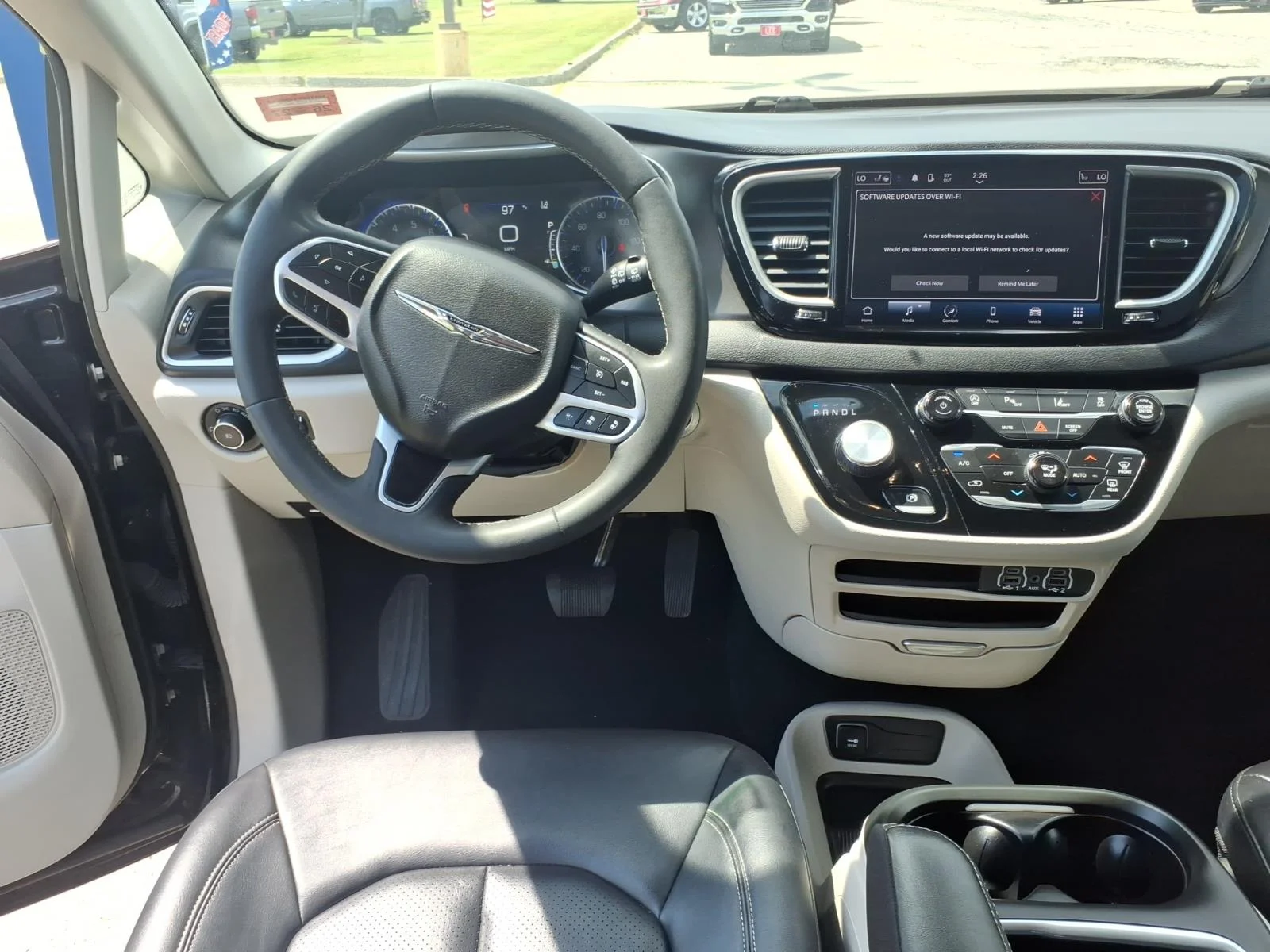 Used 2024 Diamond Black Chrysler Touring L image 17