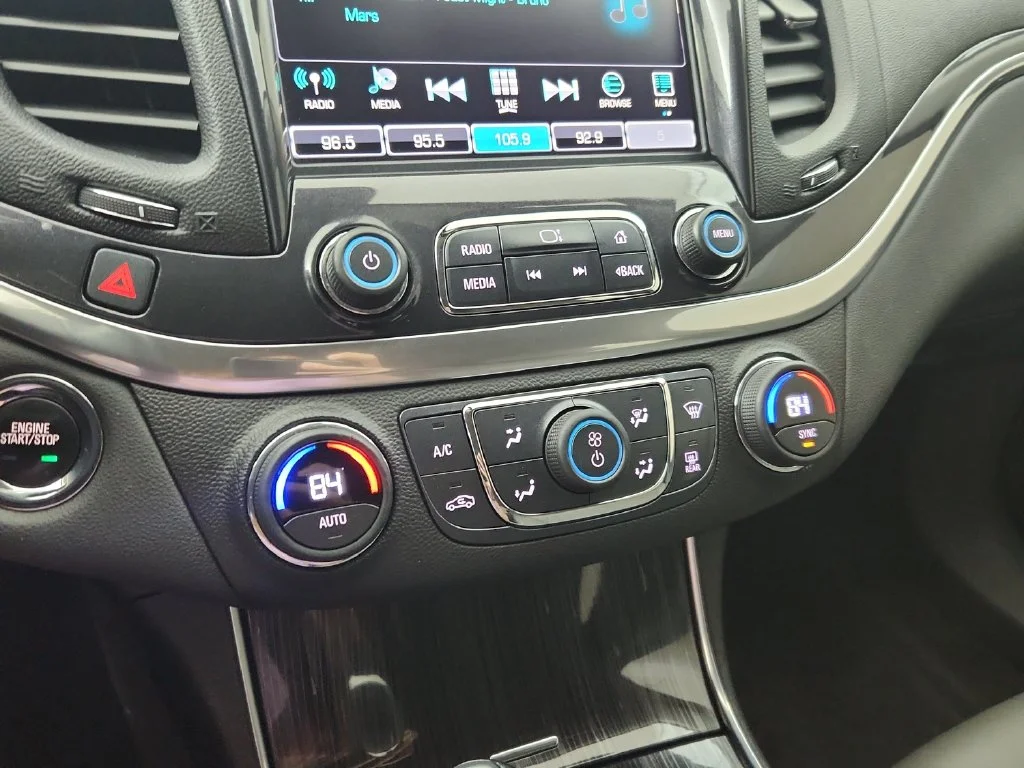 Used 2018 Blue Chevrolet LT image 12