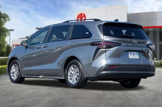 Certified Used 2026  Toyota XLE image 7