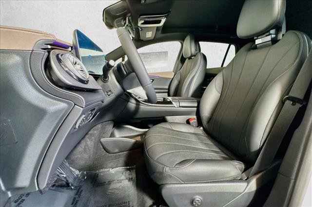 New 2027 Polar White Mercedes-Benz EQE 320+ image 47