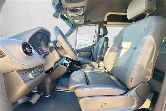 New 2026 Pebble Gray Mercedes-Benz  image 45